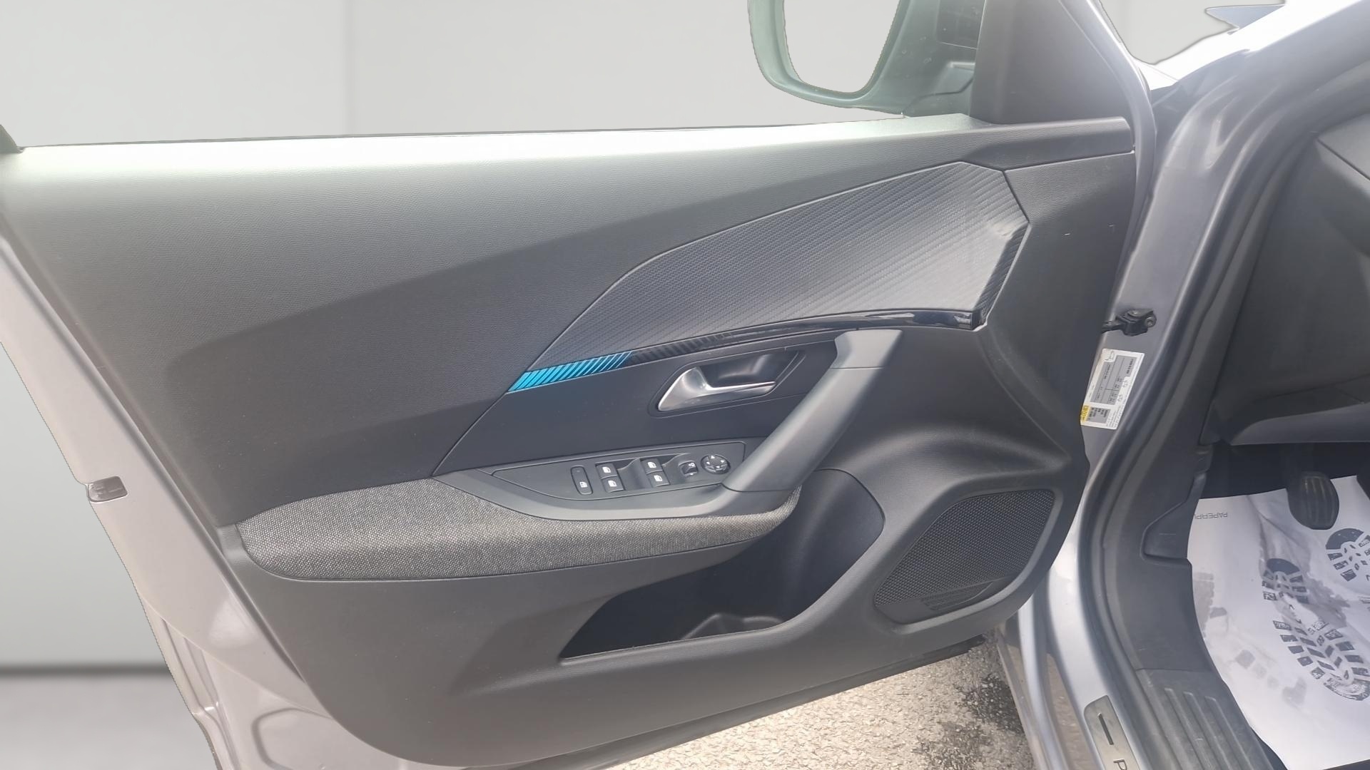 PEUGEOT 2008 STYLE PURETECH 100 S&S BVM6