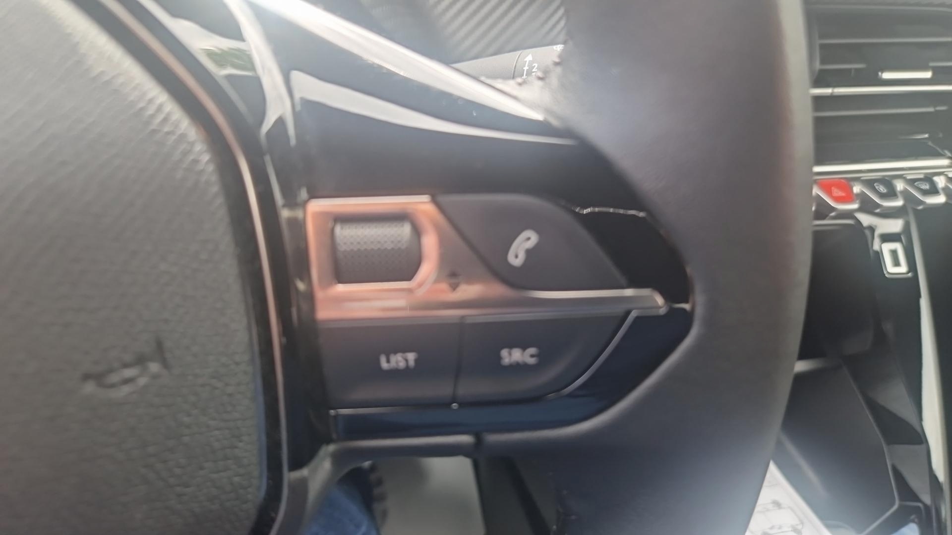PEUGEOT 2008 STYLE PURETECH 100 S&S BVM6