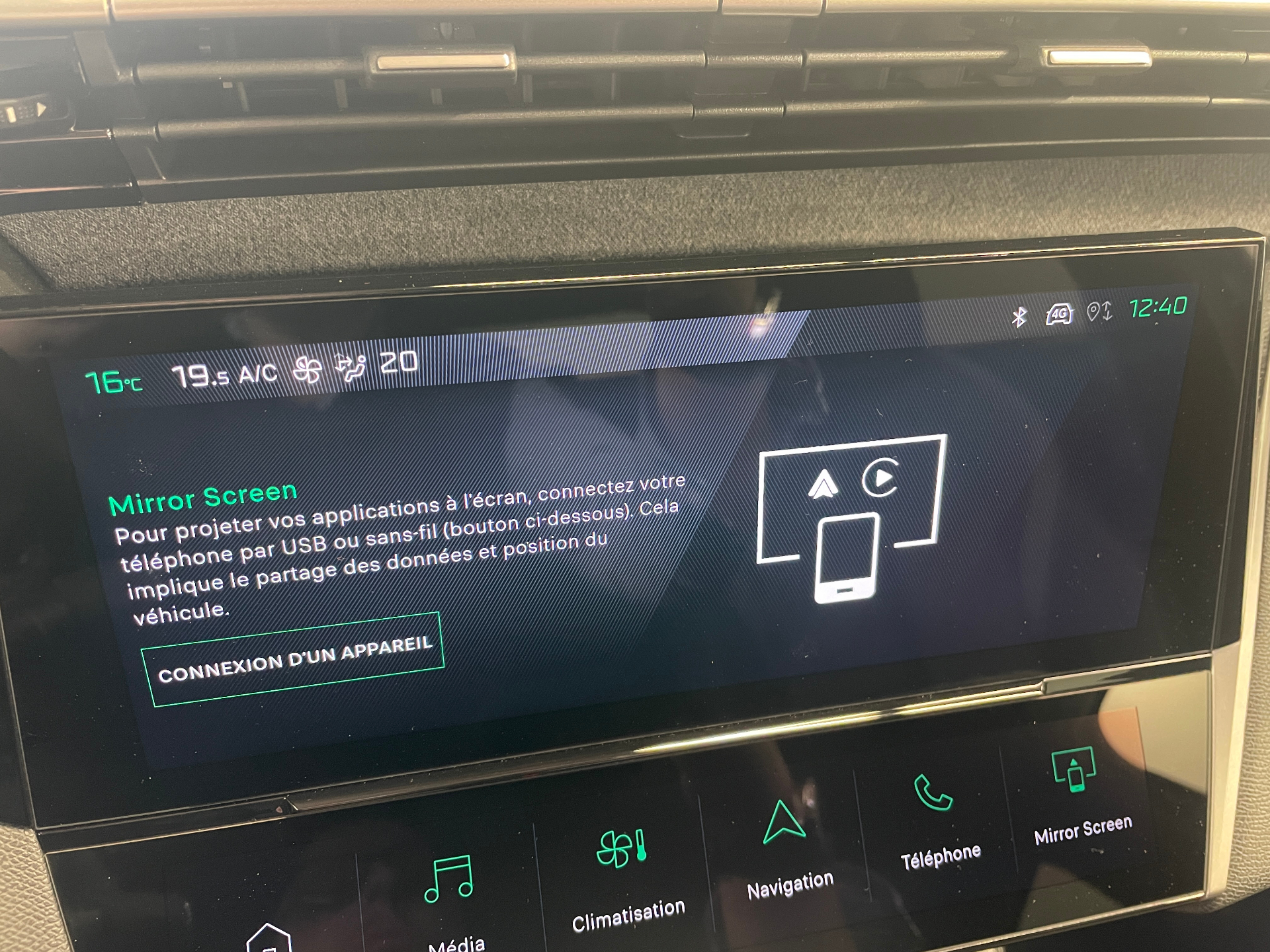 PEUGEOT 408 ALLURE HYBRID 136 E-DCS6
