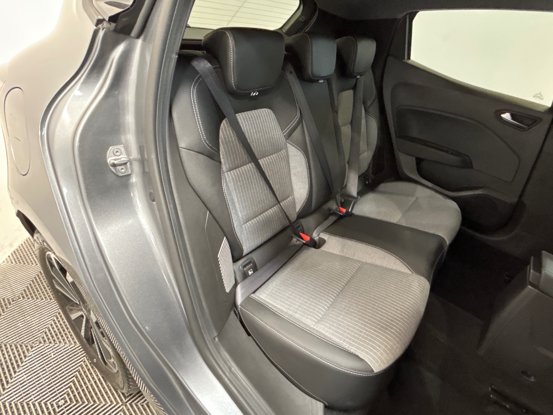 RENAULT CLIO V E-Tech full hybrid 145 ch GSR2 Techno