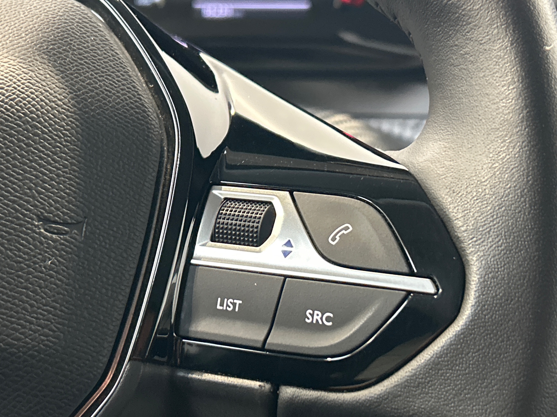 PEUGEOT 208 PureTech 75 S&S BVM5 Style