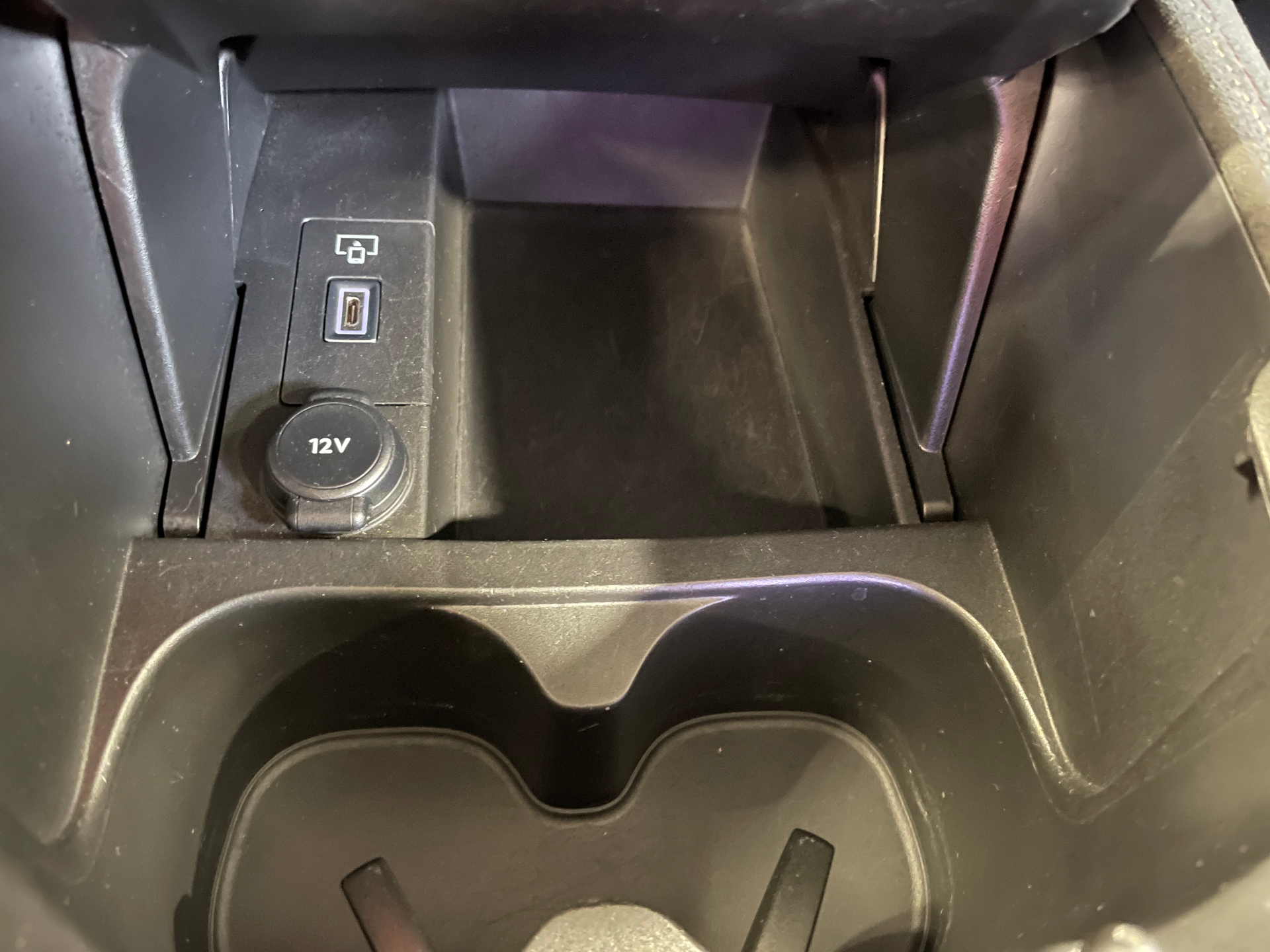 DS DS 4 BlueHDi 130 EAT8 Performance Line