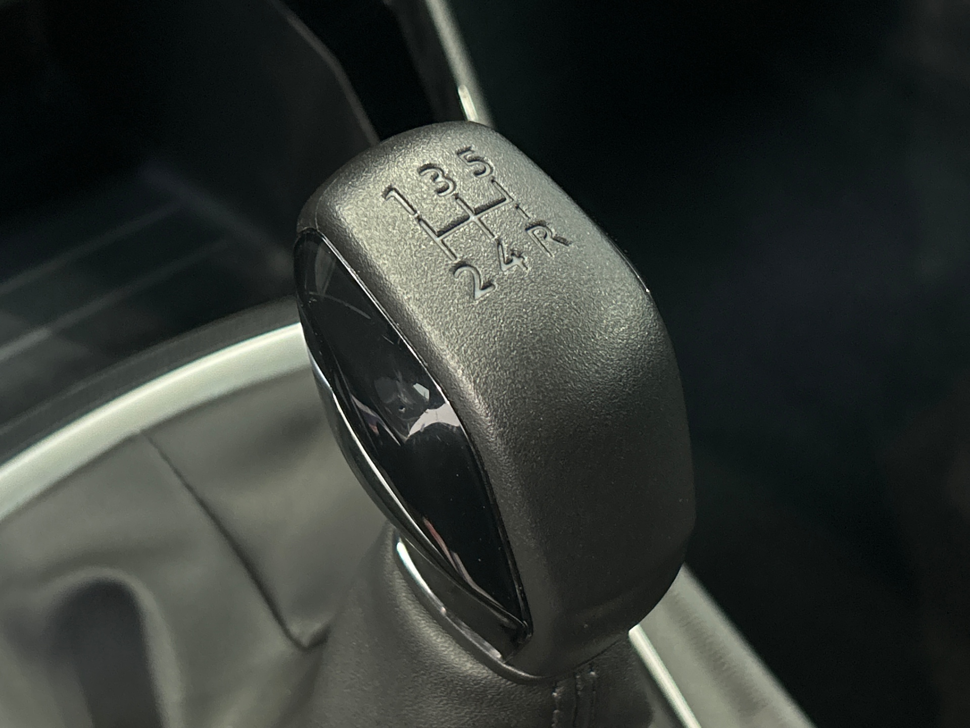 PEUGEOT 208 PureTech 75 S&S BVM5 Style