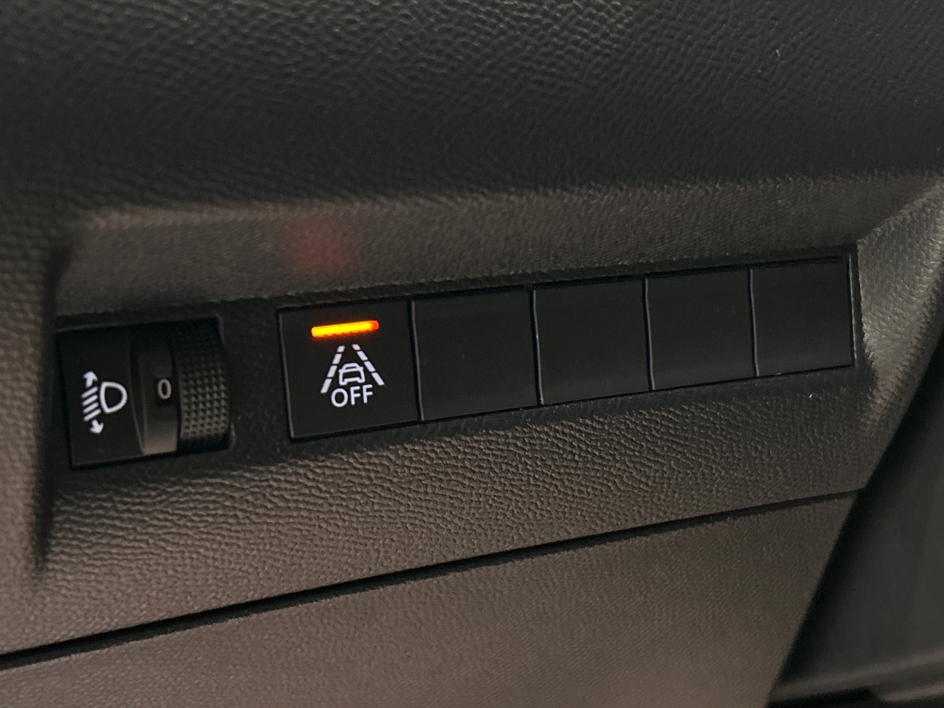 PEUGEOT 208 PureTech 75 S&S BVM5 Style