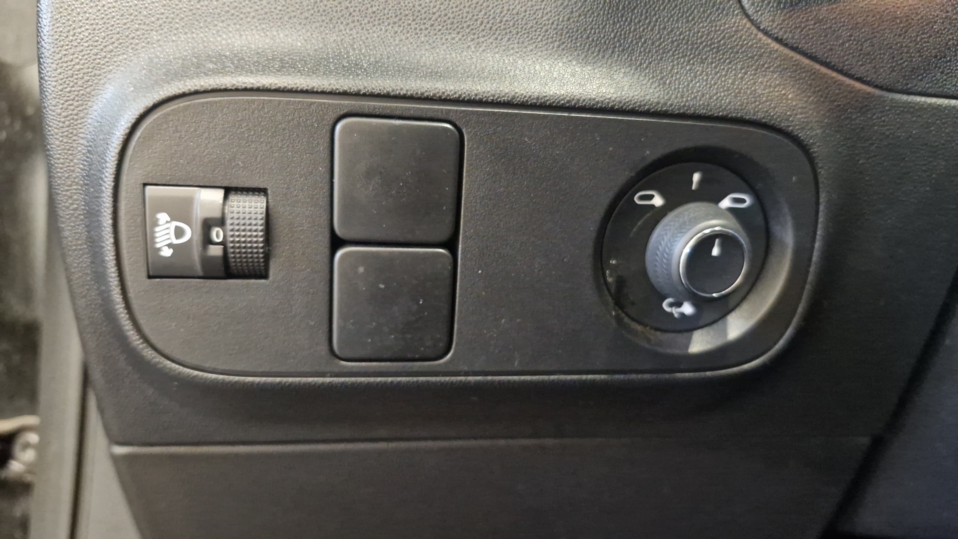 CITROEN C3 BHDI 100 S&S BVM6 SHINE EXP