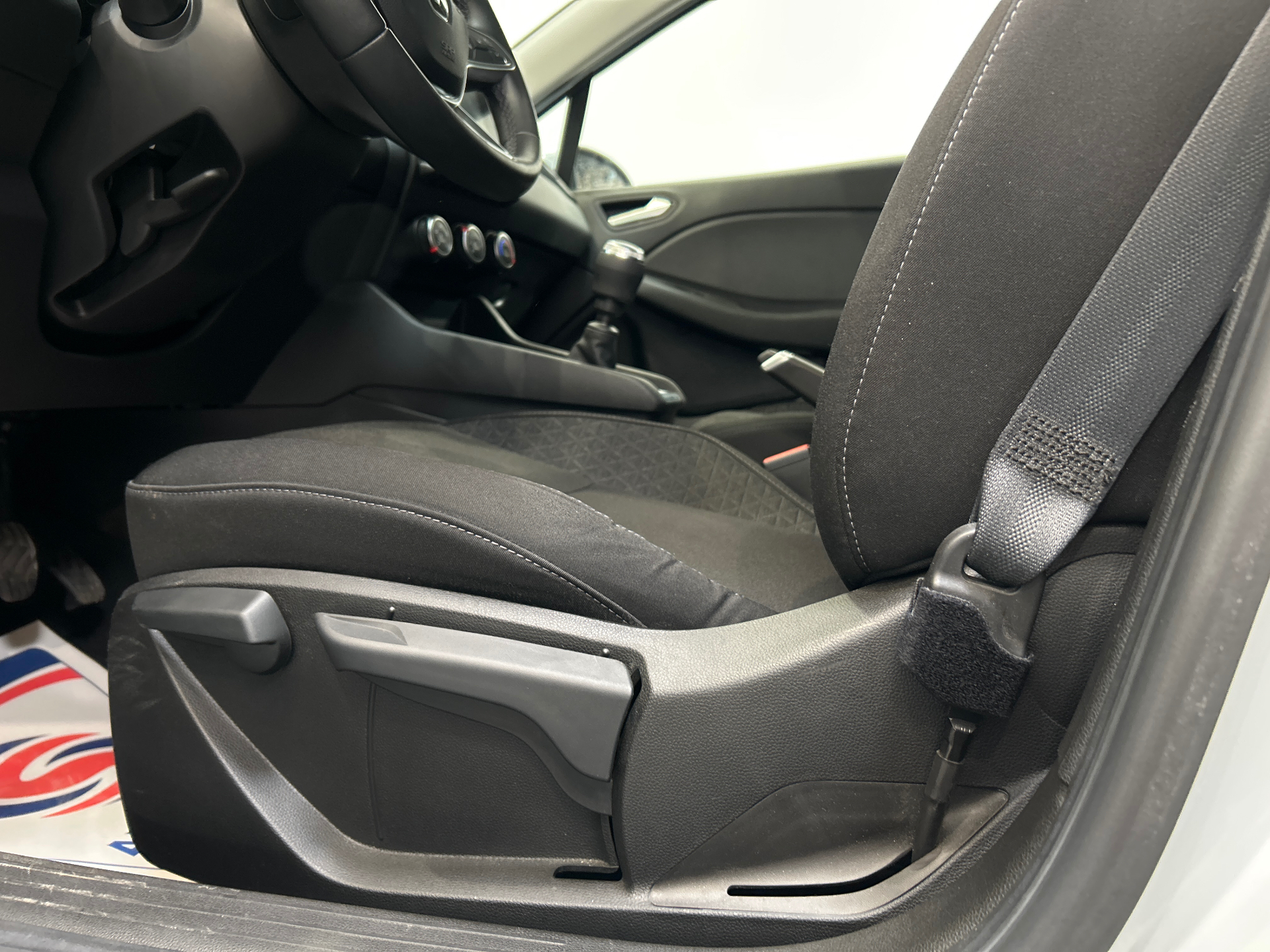 RENAULT CLIO V Blue dCi 115 Business