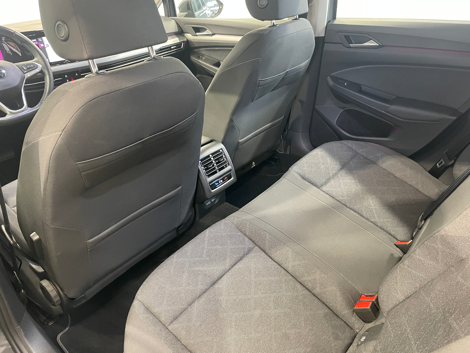 VOLKSWAGEN GOLF 1.0 eTSI OPF 110 DSG7 Life Plus