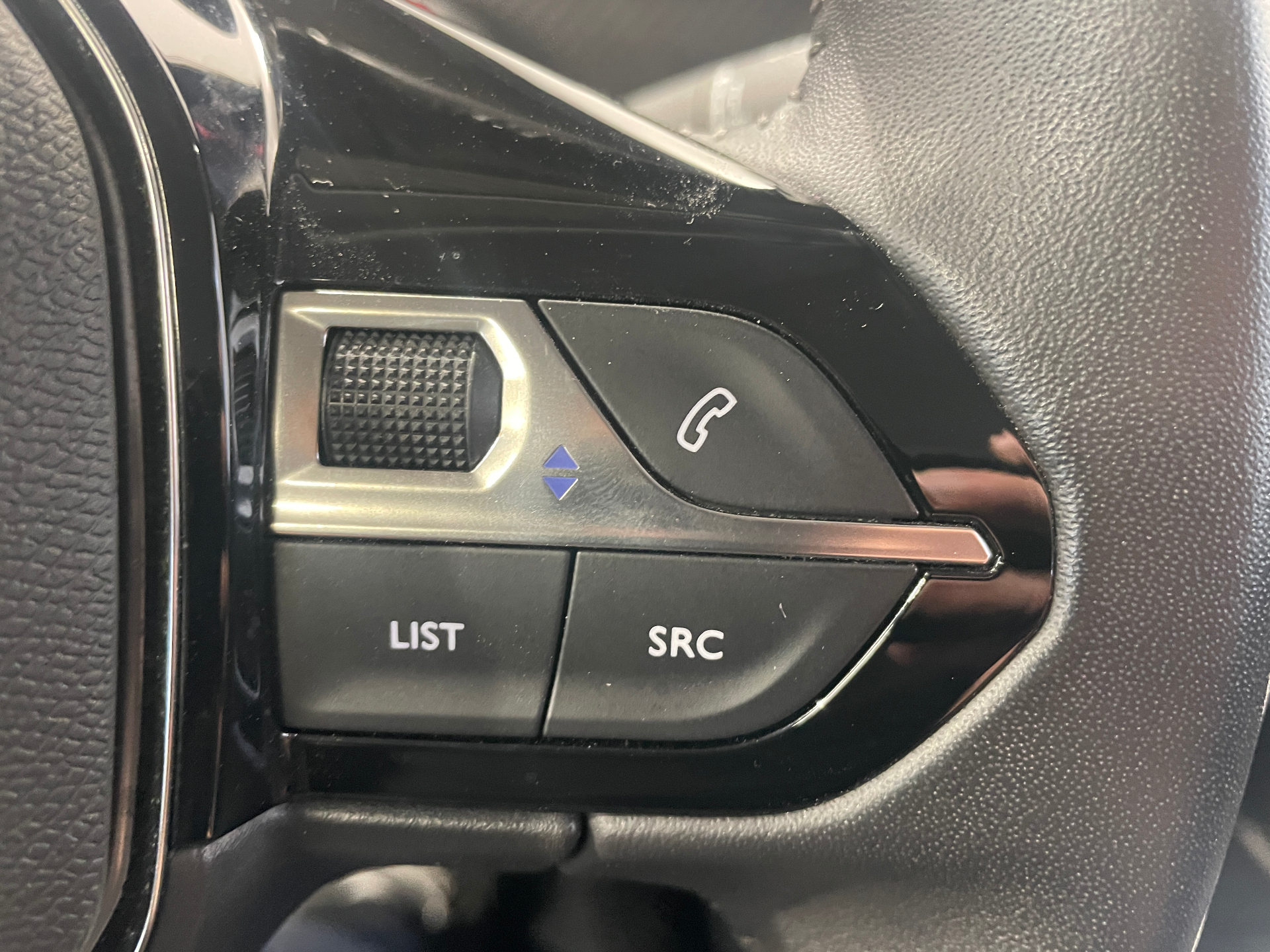 PEUGEOT 208 ACTIVE PACK PURETECH 75 S&S BVM5