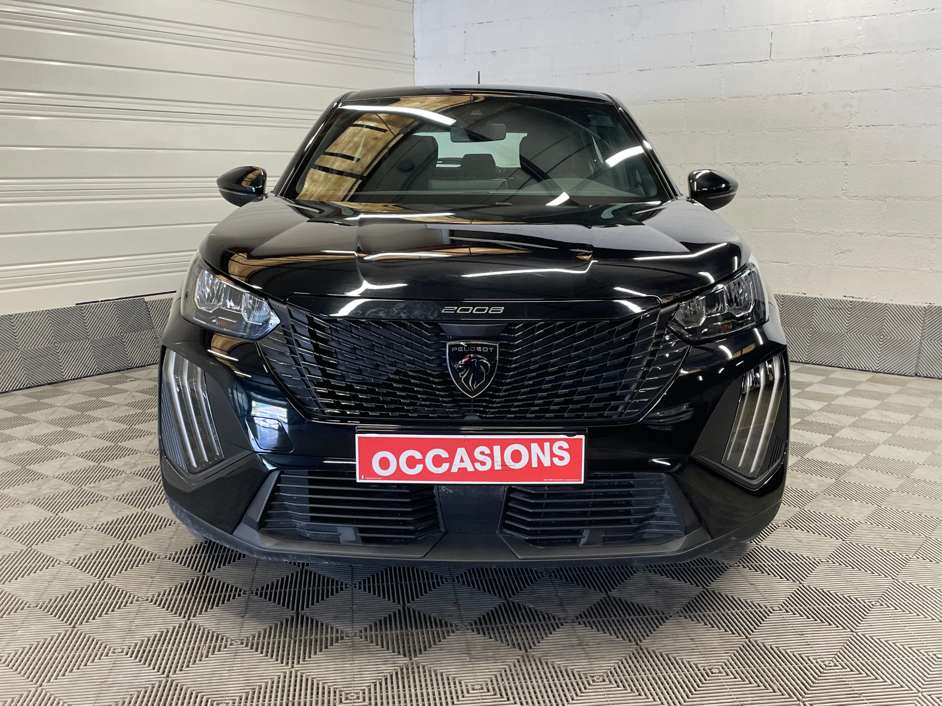 PEUGEOT 2008 Hybrid 145 e-DCS6 Style