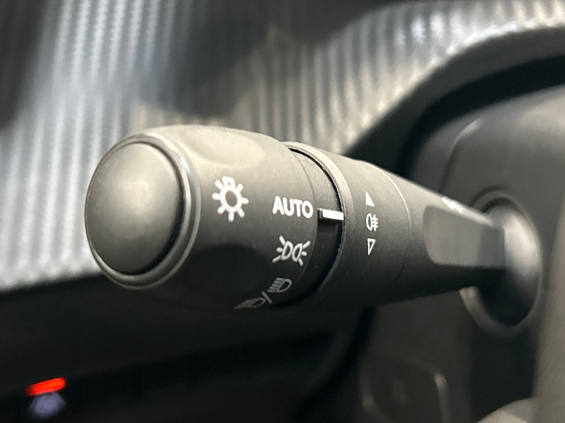 PEUGEOT 208 PureTech 100 S&S BVM6 Allure Pack