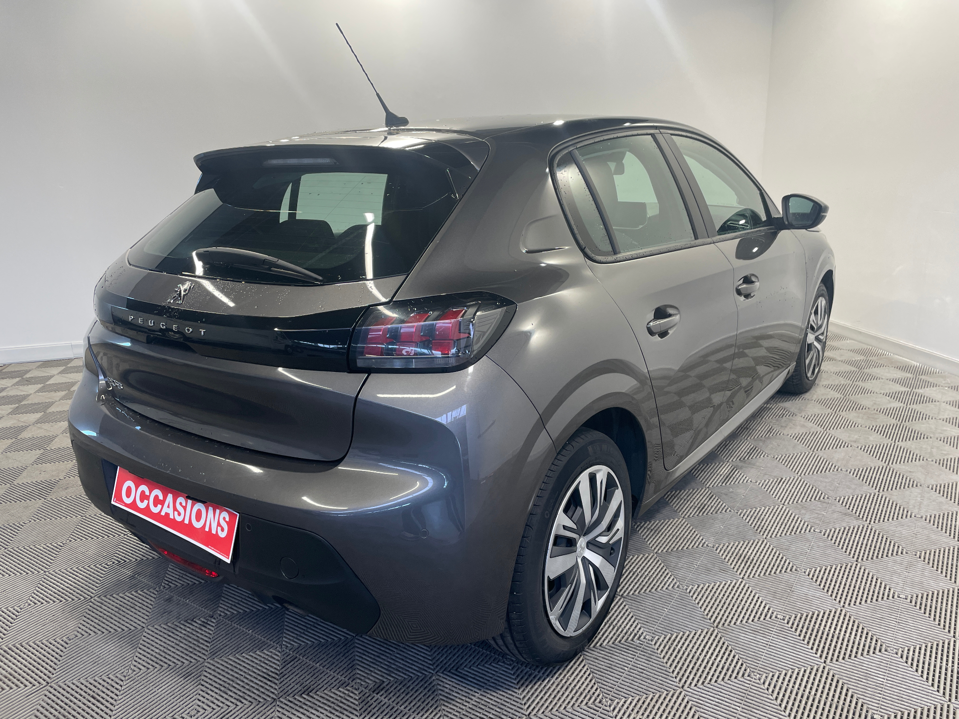 PEUGEOT 208 ACTIVE PACK PURETECH 75 S&S BVM5