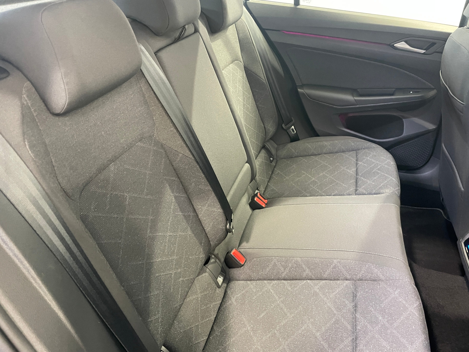 VOLKSWAGEN GOLF 1.0 eTSI OPF 110 DSG7 Life Plus