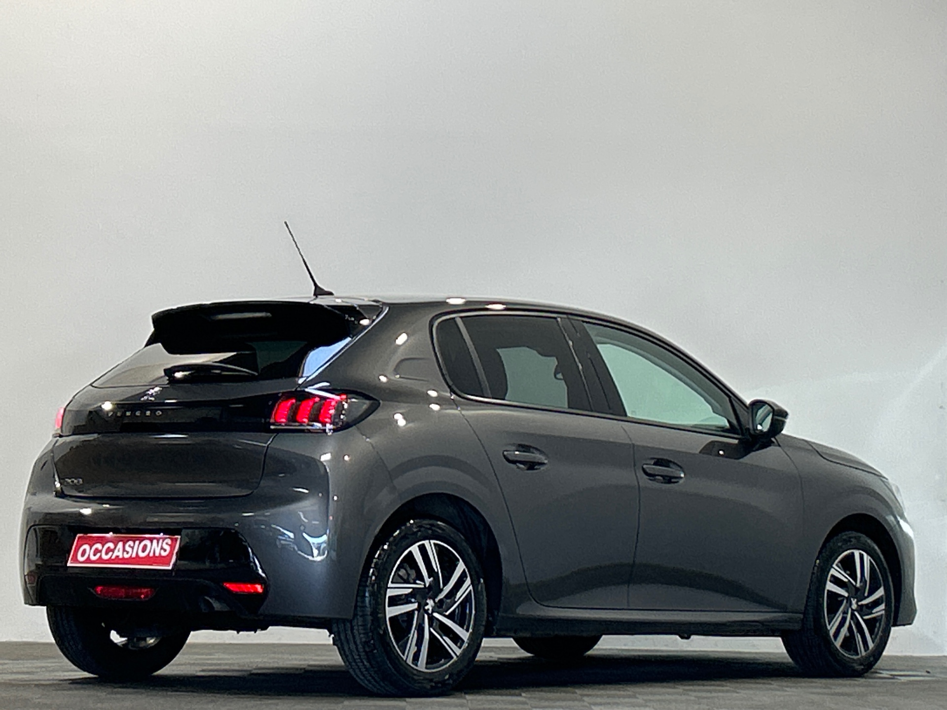 PEUGEOT 208 PureTech 100 S&S BVM6 Allure Pack