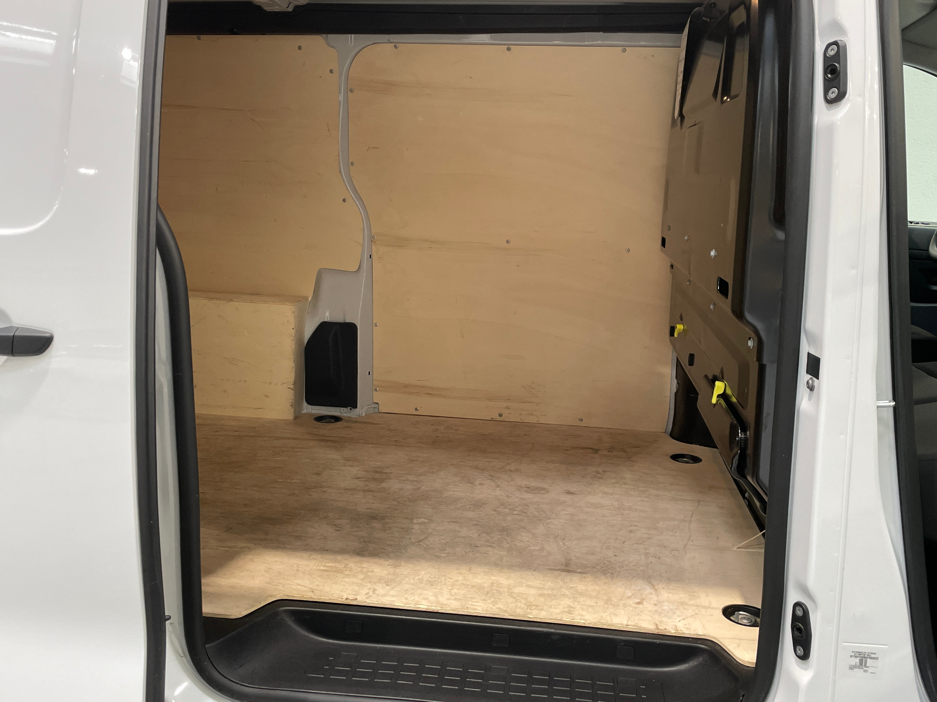 CITROEN JUMPY FOURGON FGN M BLUEHDI 100 S&S BVM6 CLUB