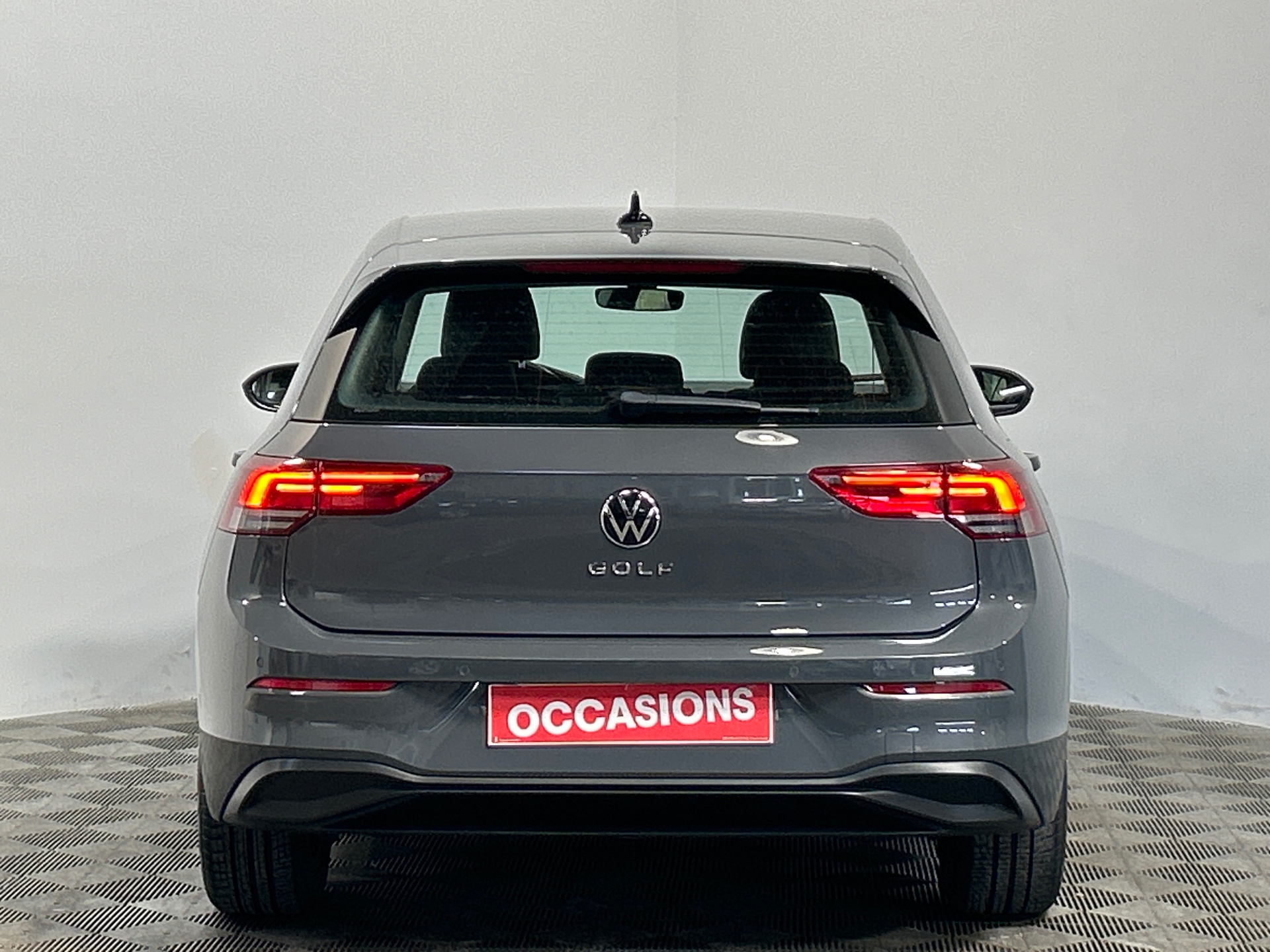 VOLKSWAGEN GOLF 1.0 TSI OPF 110 BVM6 Life Business