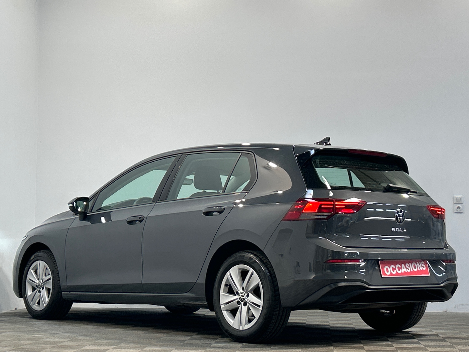 VOLKSWAGEN GOLF 1.0 TSI OPF 110 BVM6 Life Business