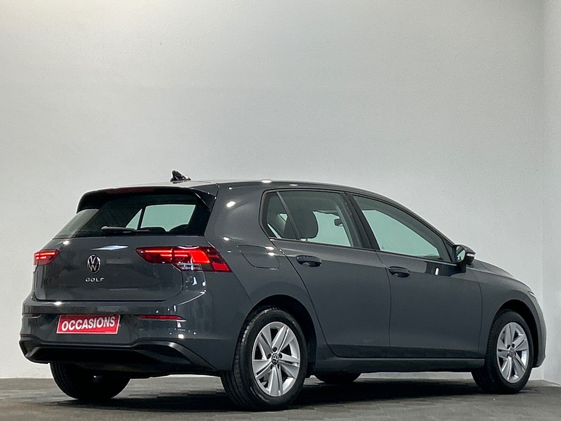 VOLKSWAGEN GOLF 1.0 TSI OPF 110 BVM6 Life Business