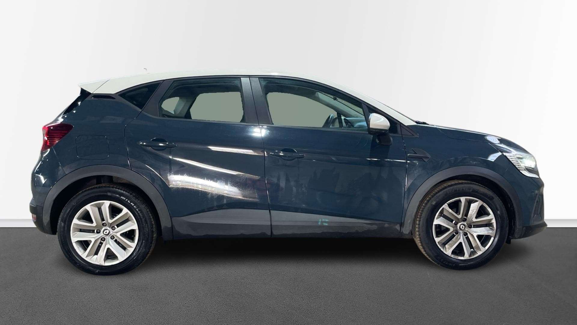 RENAULT CAPTUR TCe 100 GPL - 21 Business