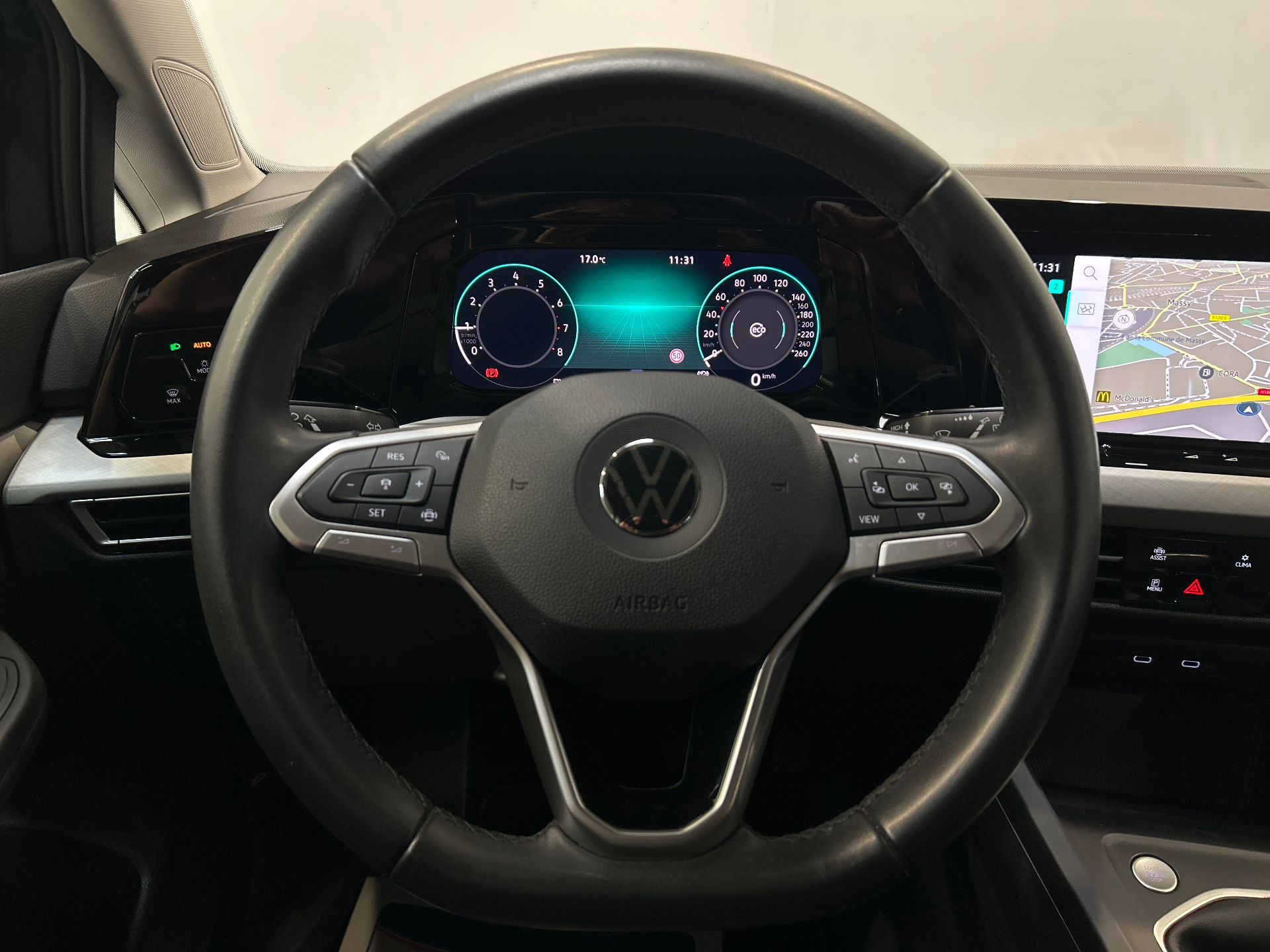 VOLKSWAGEN GOLF 1.0 TSI OPF 110 BVM6 Life Business