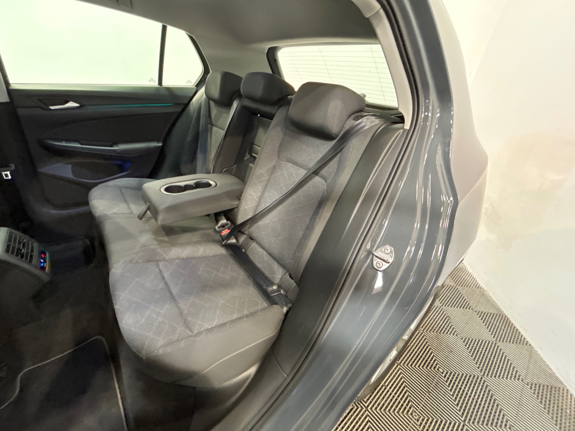 VOLKSWAGEN GOLF 1.0 TSI OPF 110 BVM6 Life Business