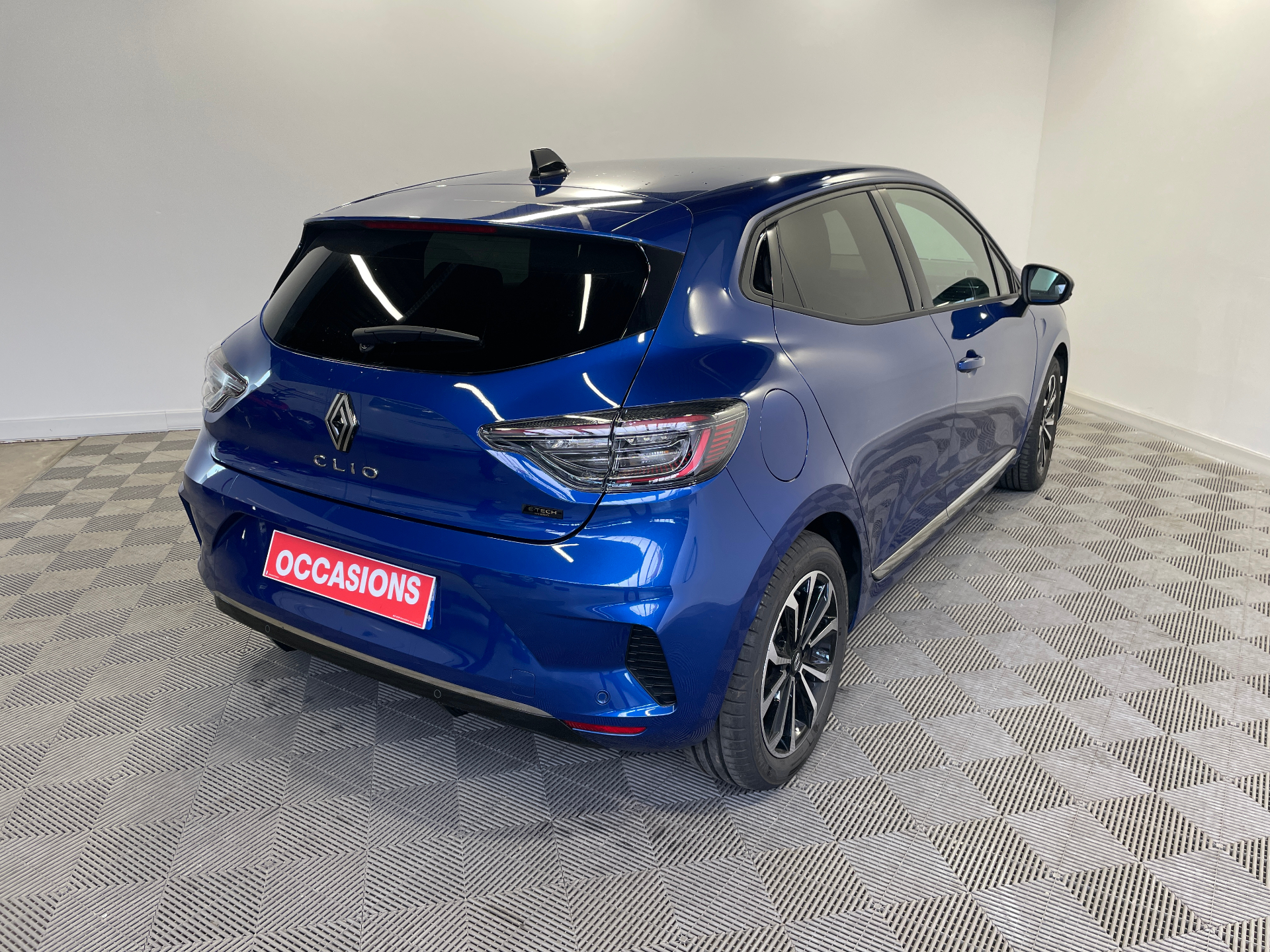 RENAULT CLIO V E-Tech full hybrid 145 ch GSR2 Techno