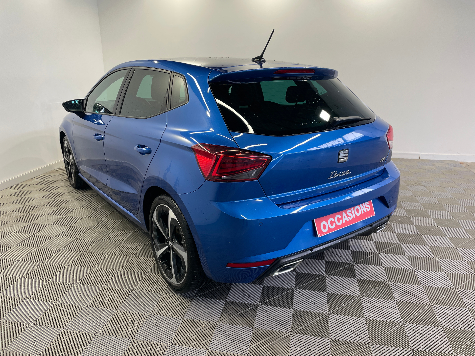 SEAT IBIZA 1.0 TSI 110 ch S/S DSG7 FR