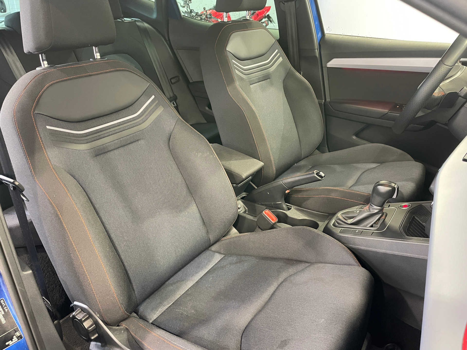 SEAT IBIZA 1.0 TSI 110 ch S/S DSG7 FR