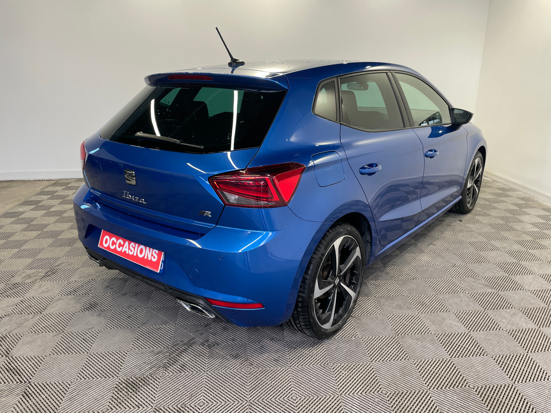 SEAT IBIZA 1.0 TSI 110 ch S/S DSG7 FR
