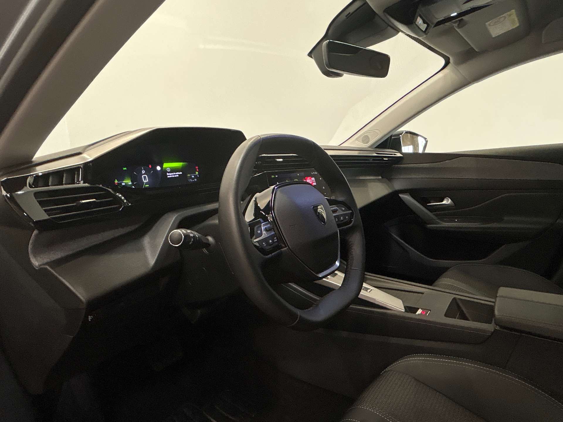 PEUGEOT 308 Hybrid 136 e-DCS6 Allure