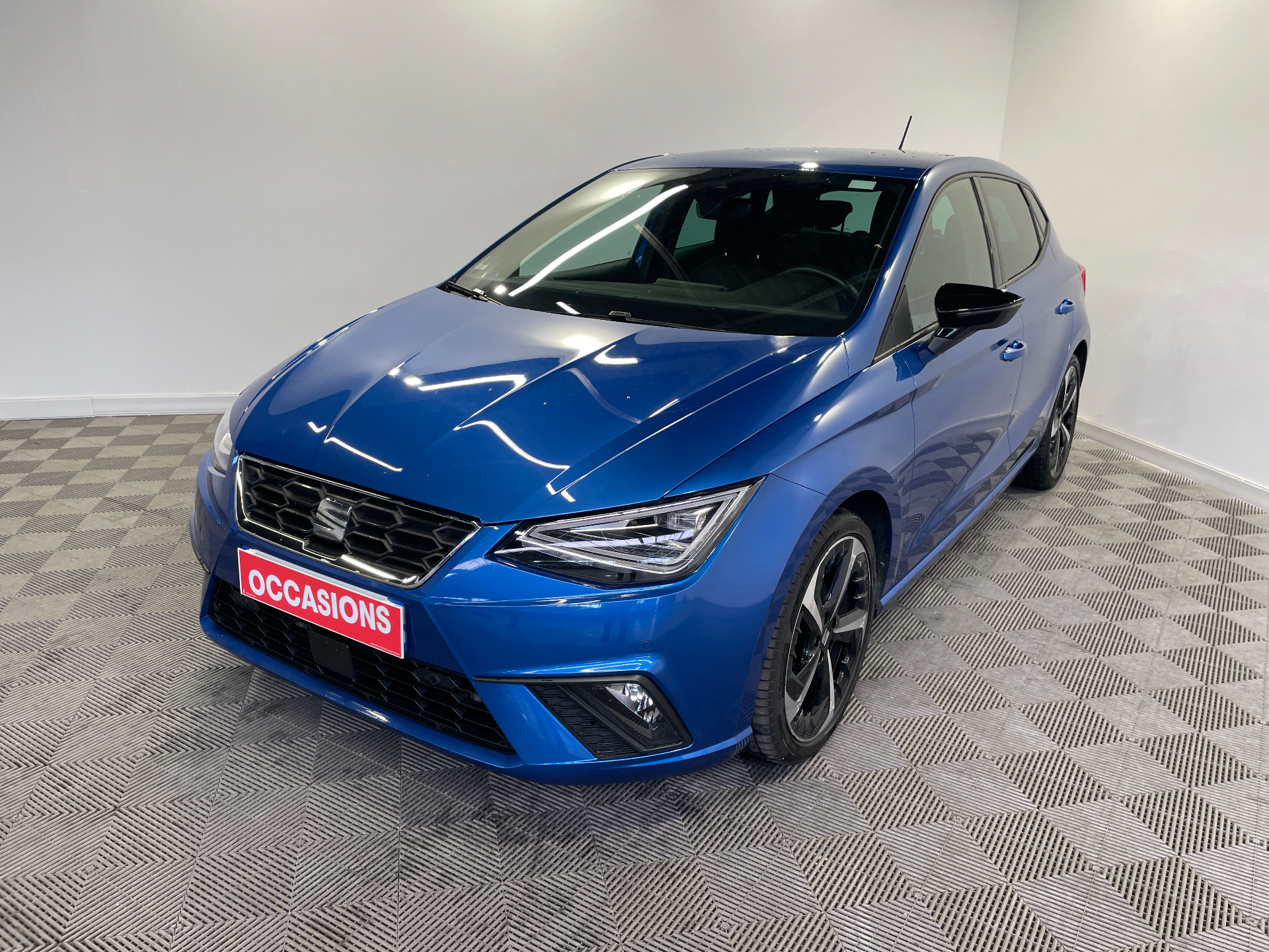 SEAT IBIZA 1.0 TSI 110 ch S/S DSG7 FR
