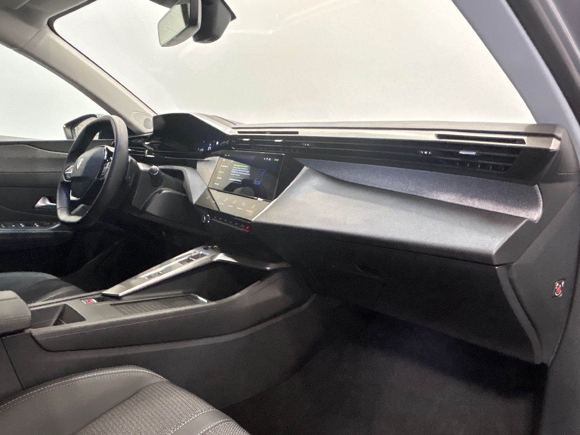 PEUGEOT 308 Hybrid 136 e-DCS6 Allure