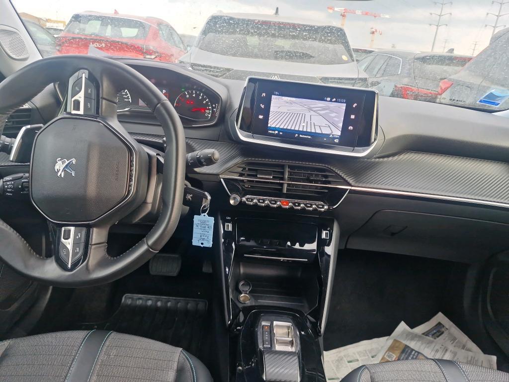 PEUGEOT 2008 BlueHDi 130 S&S EAT8 Allure