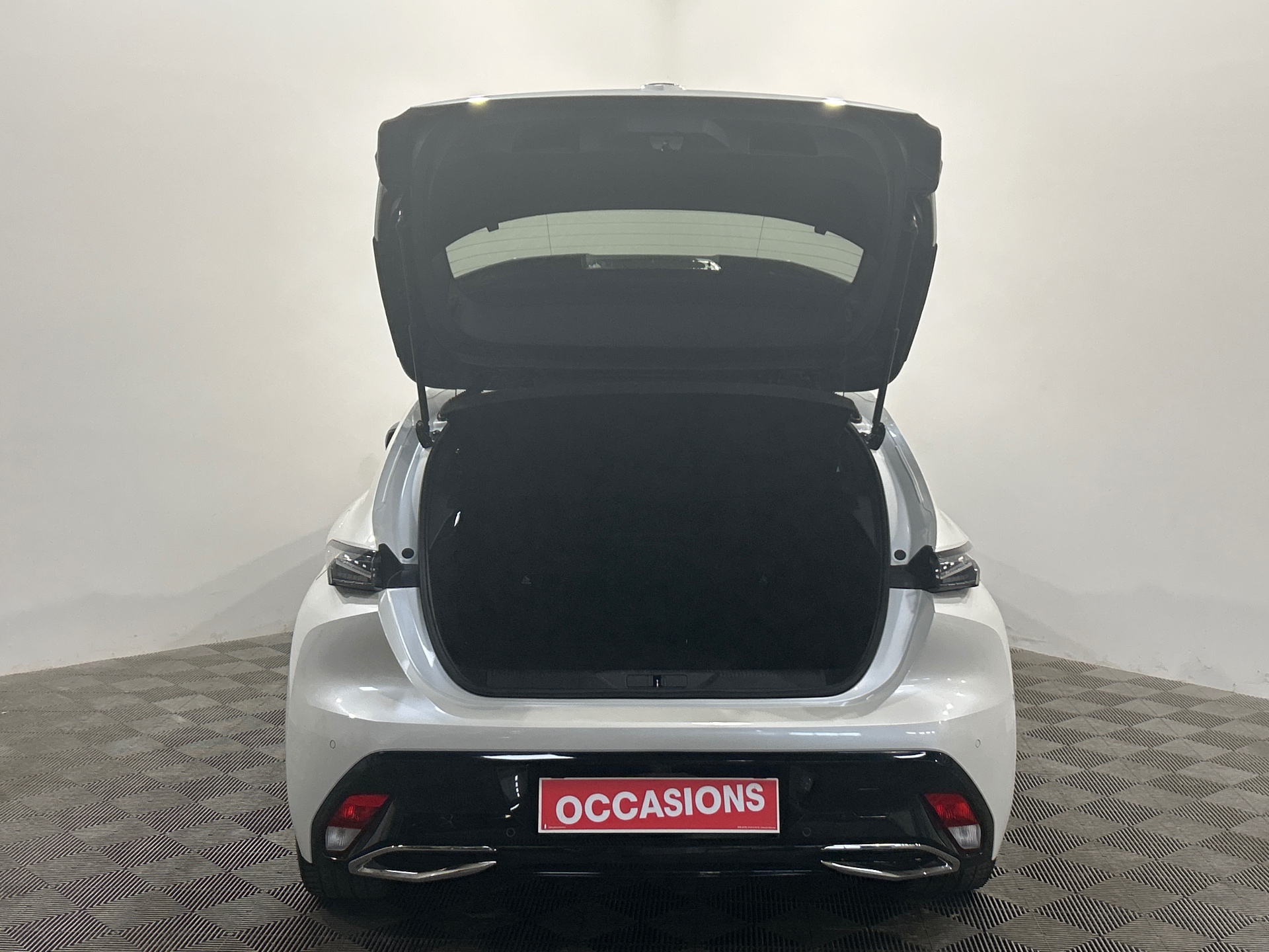 PEUGEOT 308 PHEV 225 e-EAT8 GT Pack