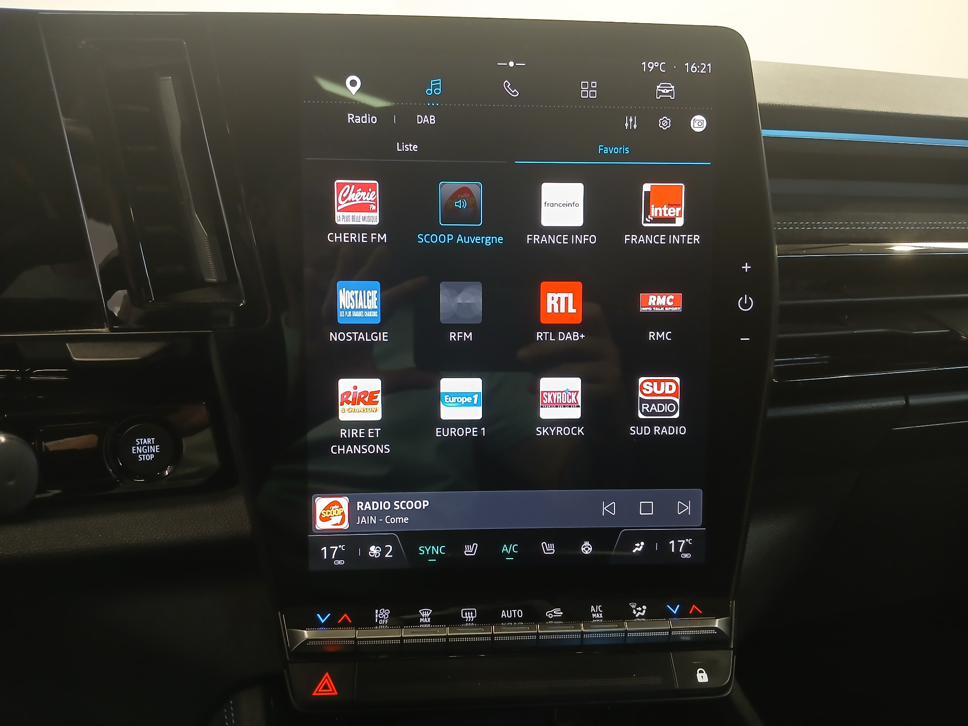 RENAULT  AUSTRAL E-Tech hybrid 200 Iconic esprit Alpine