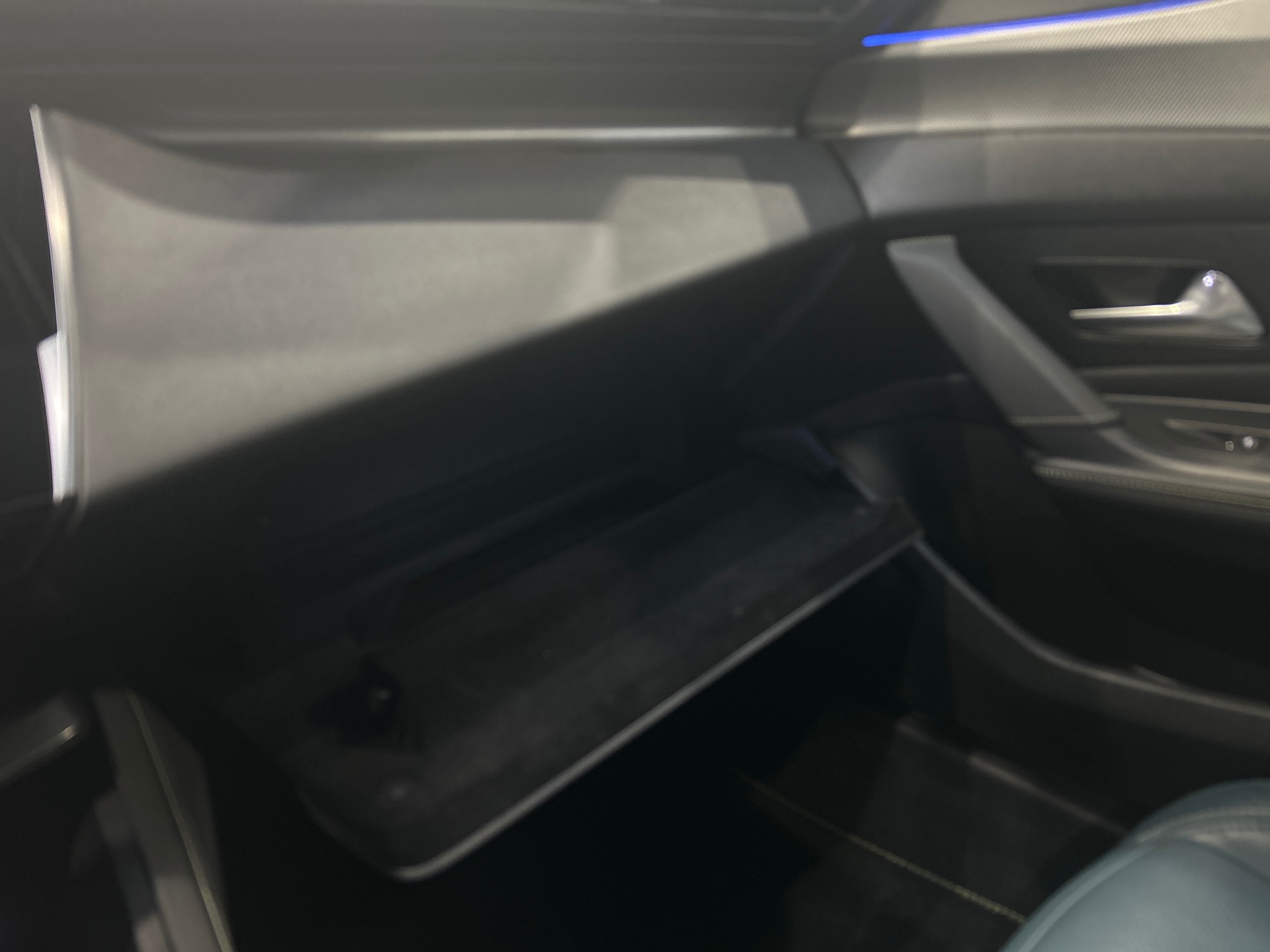 PEUGEOT 308 PHEV 225 e-EAT8 GT Pack