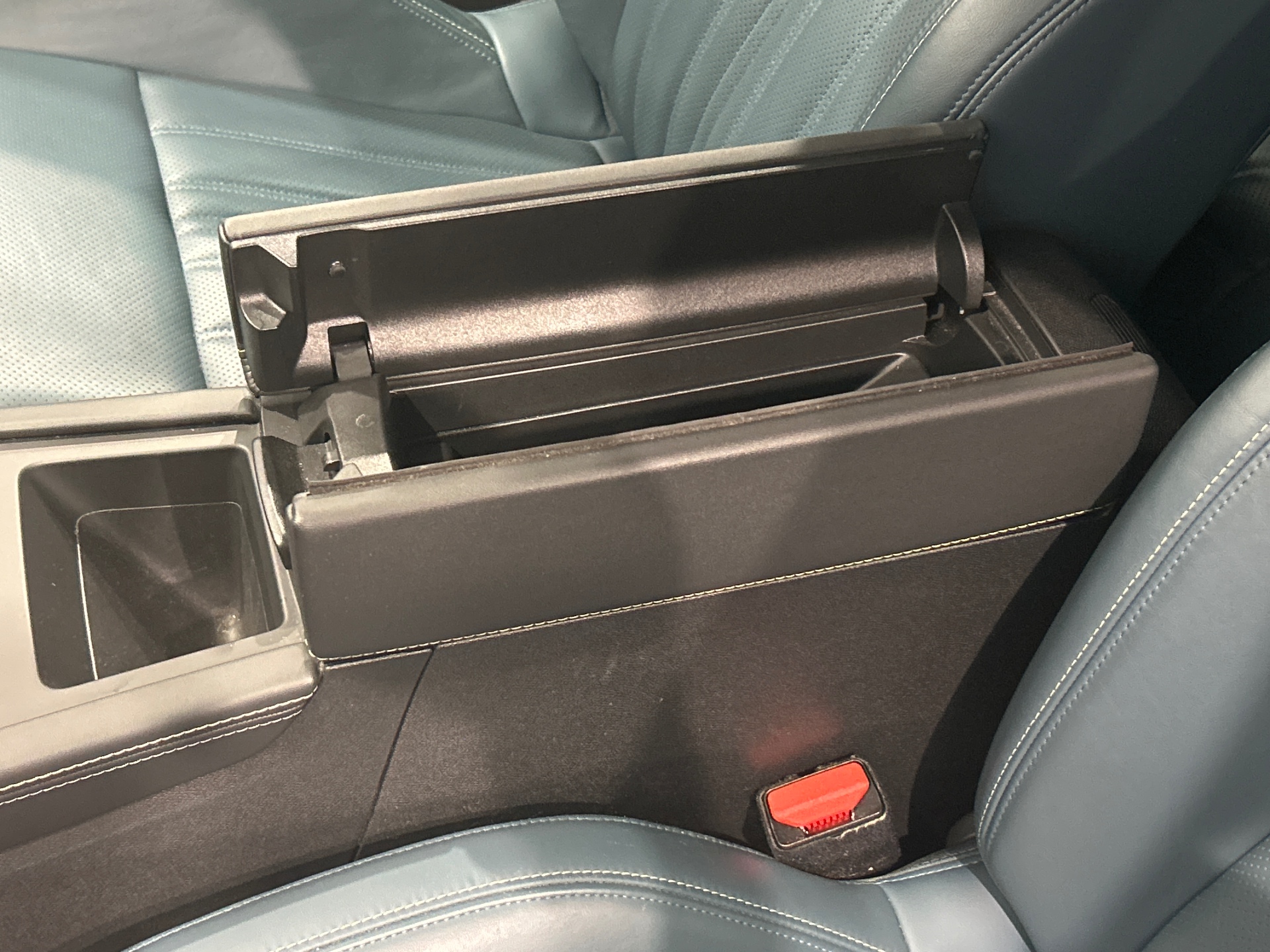 PEUGEOT 308 PHEV 225 e-EAT8 GT Pack