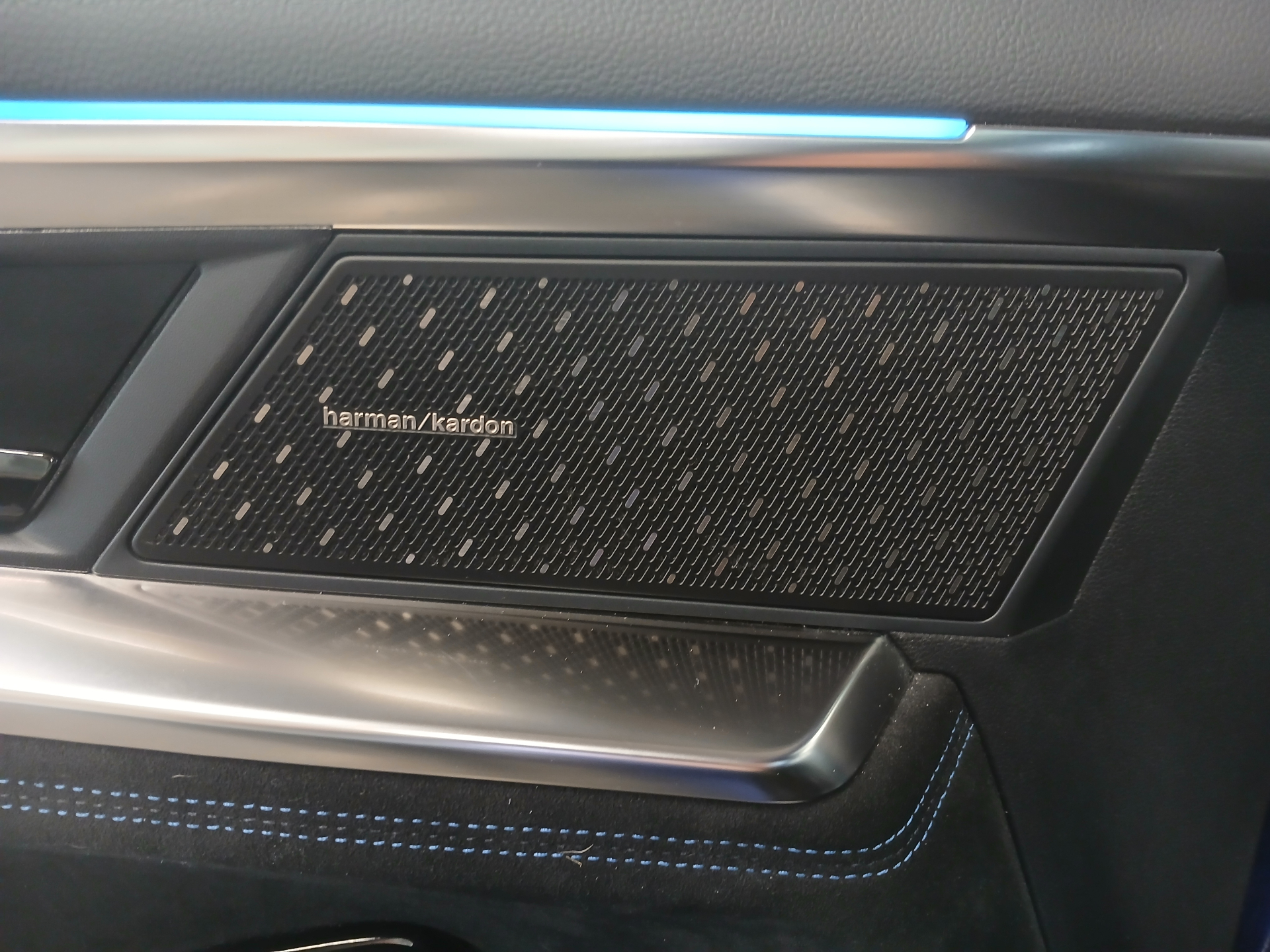 RENAULT  AUSTRAL E-Tech hybrid 200 Iconic esprit Alpine