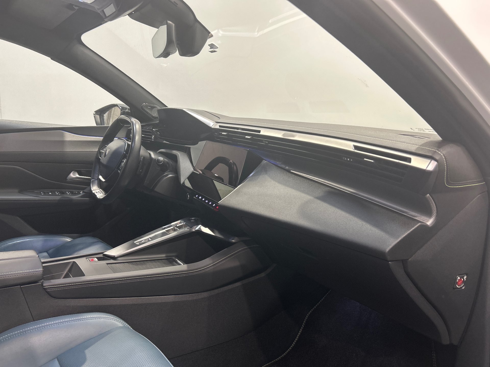 PEUGEOT 308 PHEV 225 e-EAT8 GT Pack