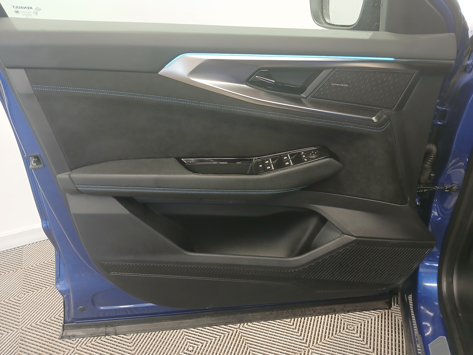 RENAULT  AUSTRAL E-Tech hybrid 200 Iconic esprit Alpine