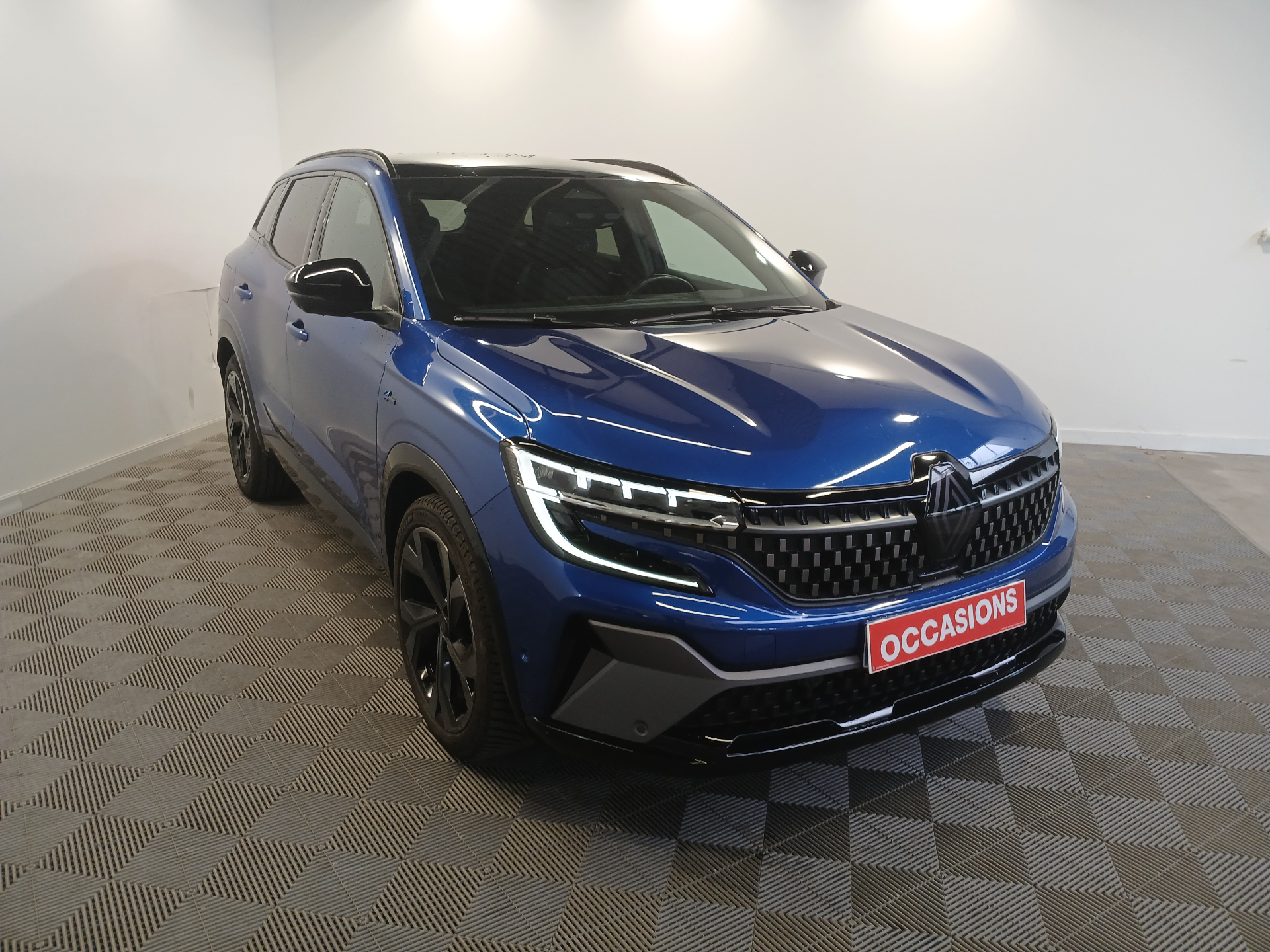 RENAULT  AUSTRAL E-Tech hybrid 200 Iconic esprit Alpine