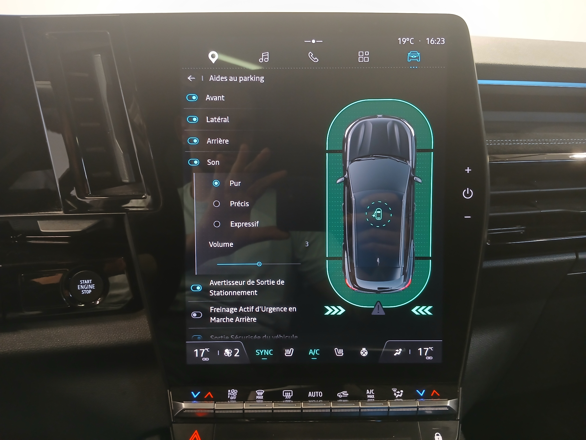 RENAULT  AUSTRAL E-Tech hybrid 200 Iconic esprit Alpine