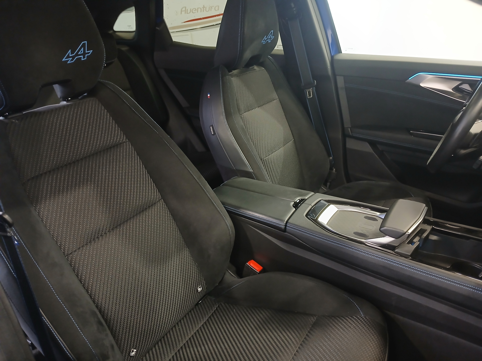 RENAULT  AUSTRAL E-Tech hybrid 200 Iconic esprit Alpine