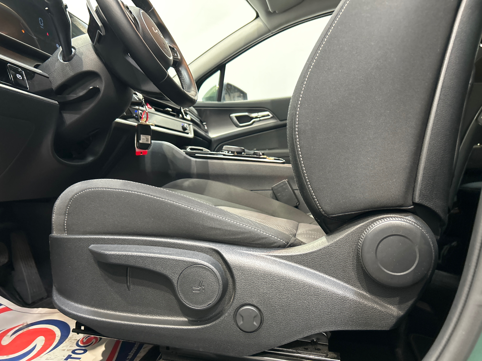 KIA SPORTAGE 1.6 T-GDi 230ch ISG Hybride BVA6 4x2 Active Business