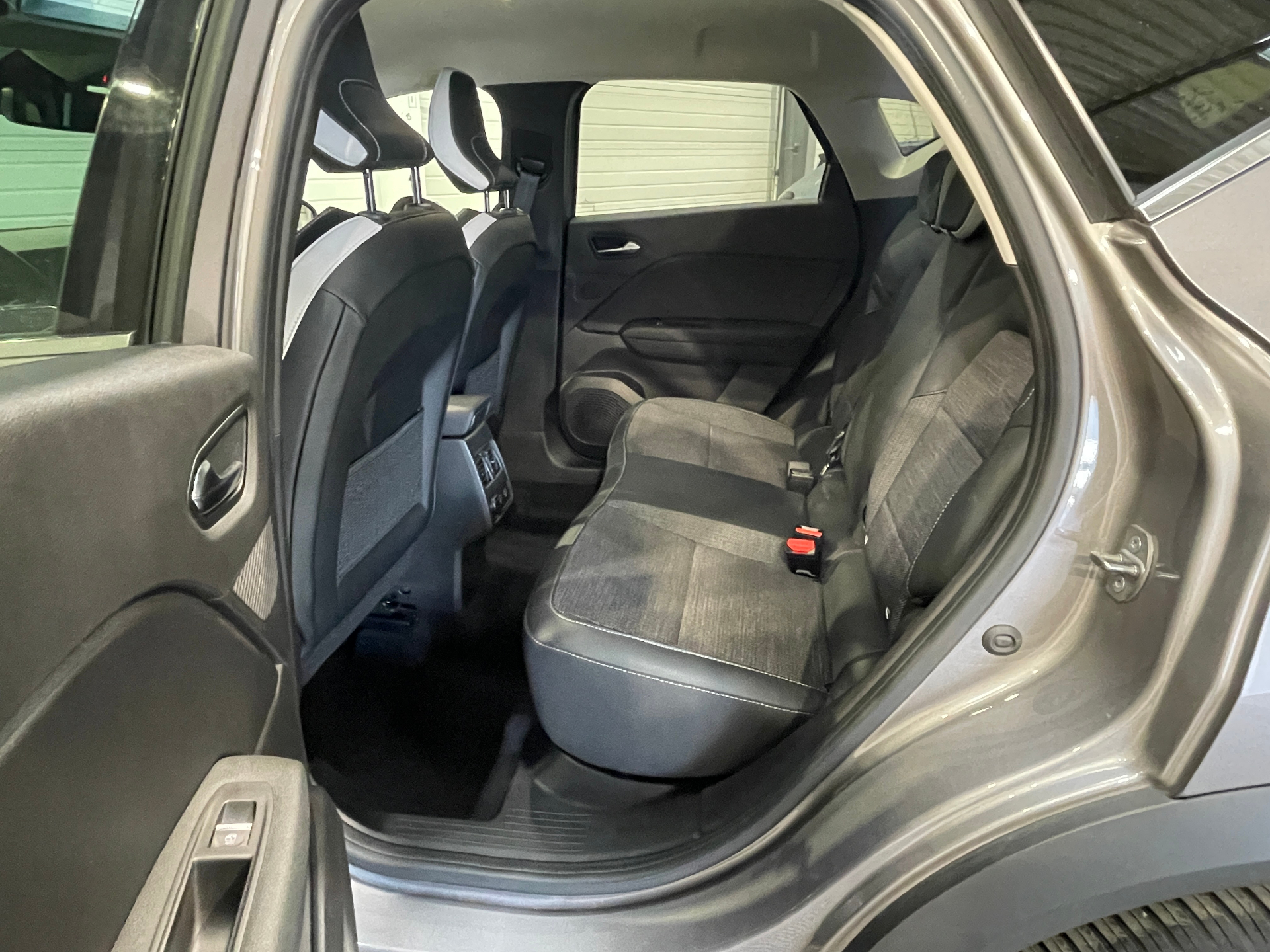 RENAULT CAPTUR TCe 90 Techno