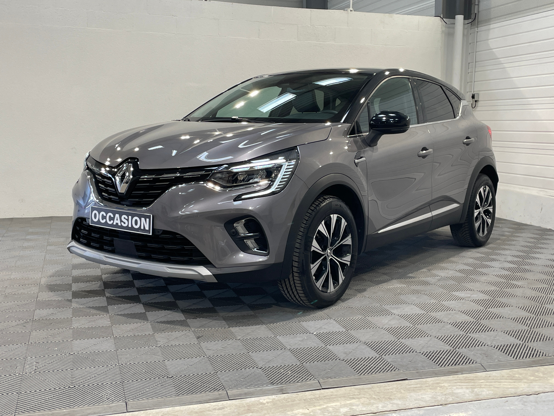 RENAULT CAPTUR TCe 90 Techno