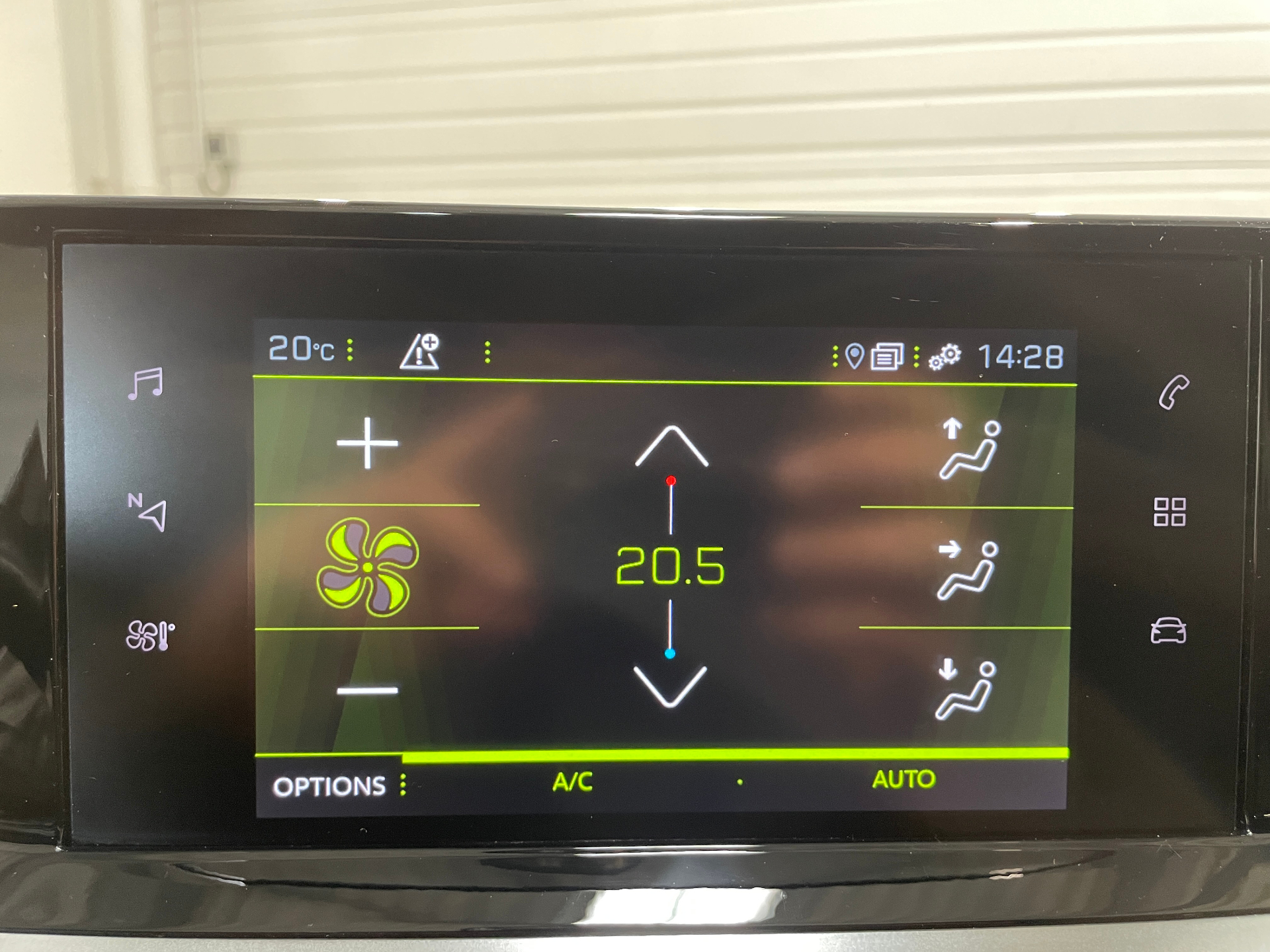 PEUGEOT 208 PureTech 100 S&S BVM6 GT