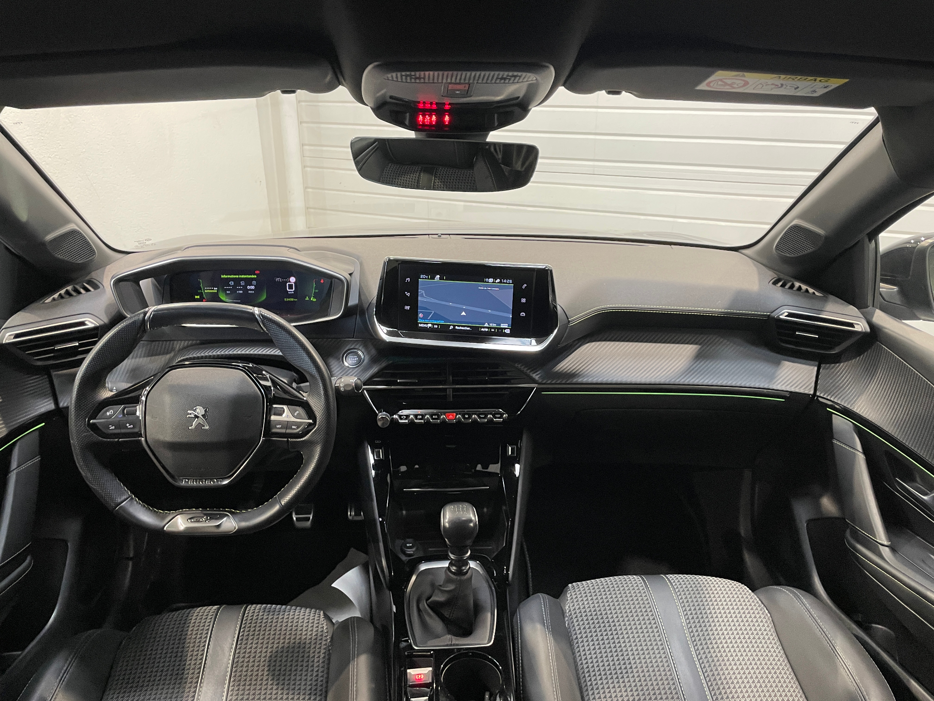 PEUGEOT 208 PureTech 100 S&S BVM6 GT