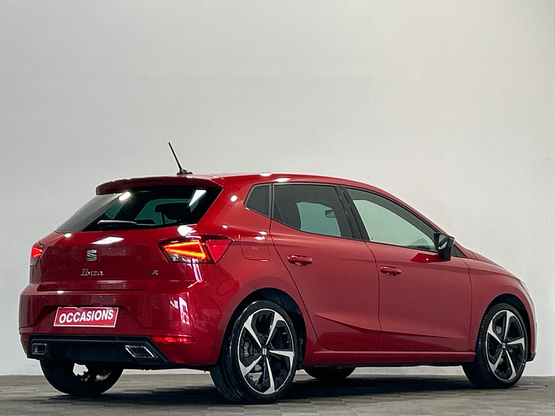 SEAT IBIZA 1.0 TSI 110 ch S/S DSG7 FR