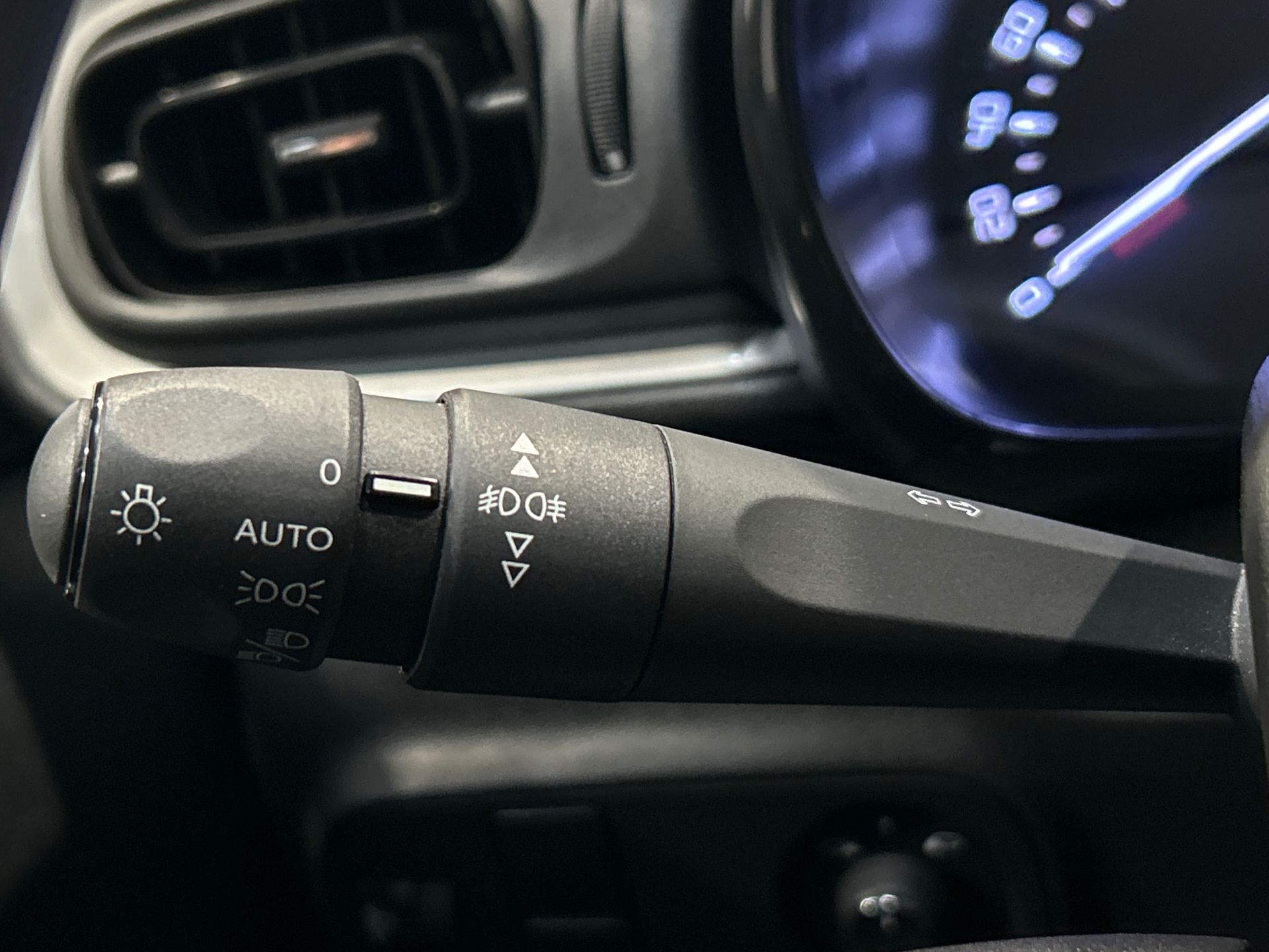 CITROEN C3 PureTech 110 BVM6 Plus