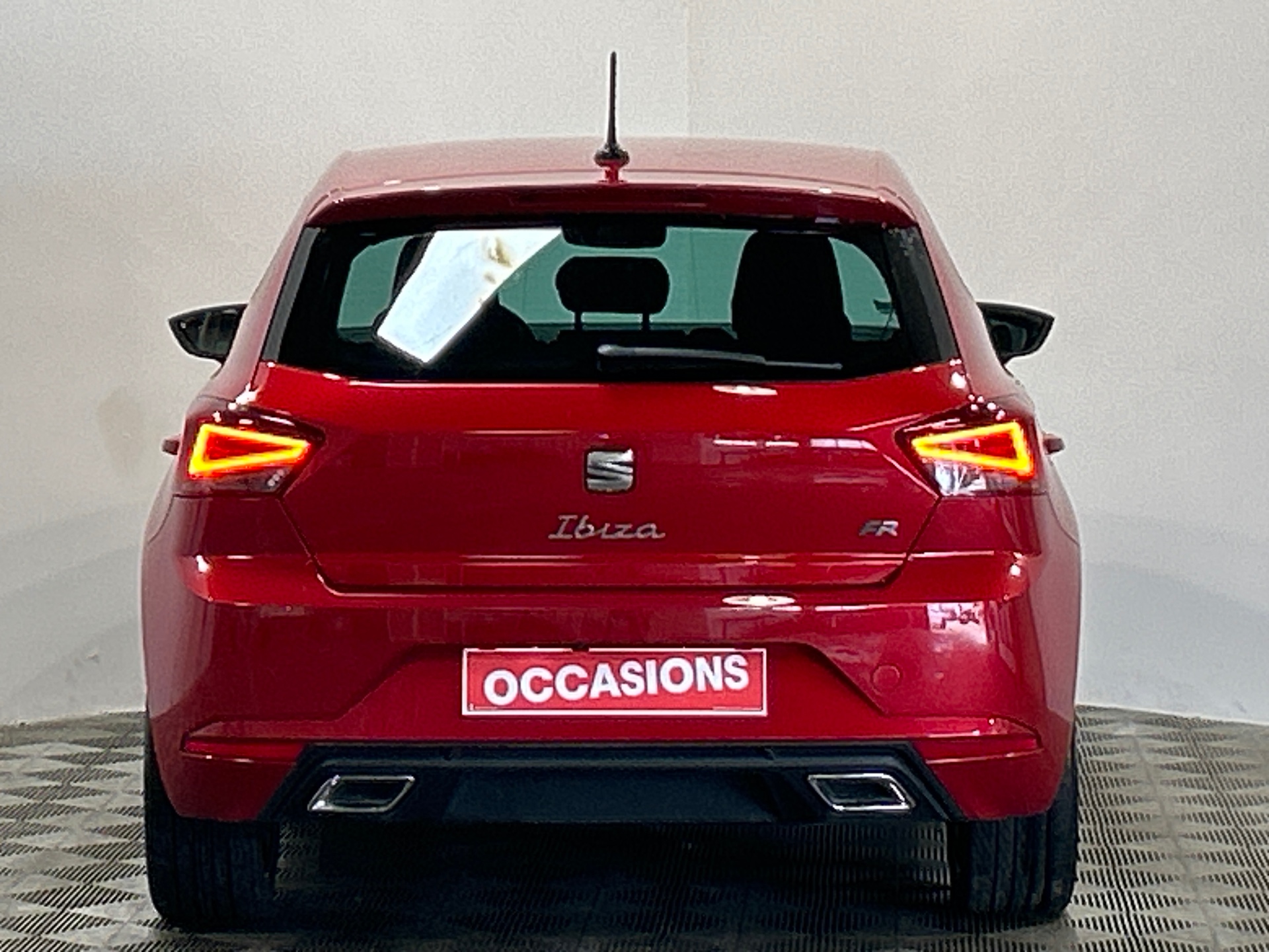 SEAT IBIZA 1.0 TSI 110 ch S/S DSG7 FR